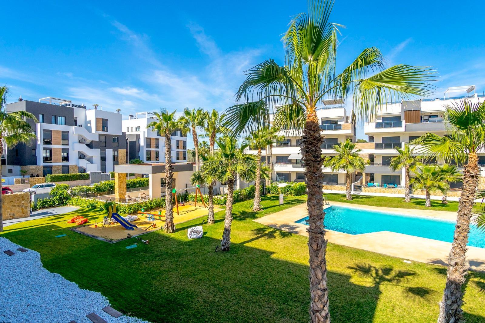 For sale of apartment in Orihuela Costa