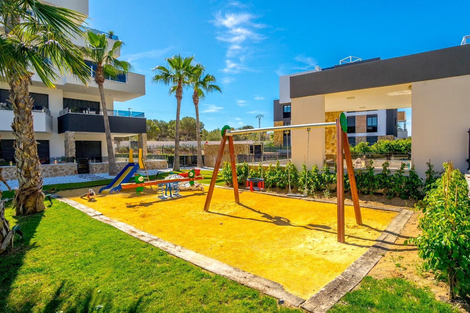 For sale of apartment in Orihuela Costa