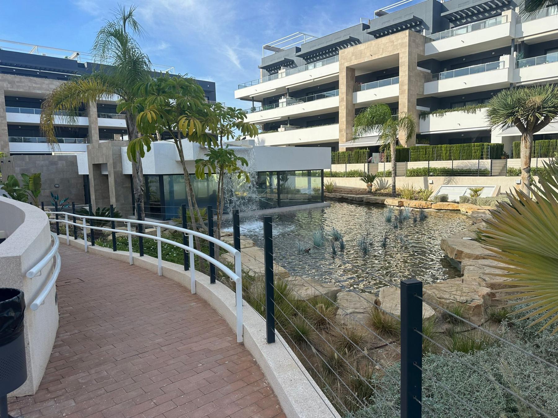 Verkoop van appartement in Orihuela Costa