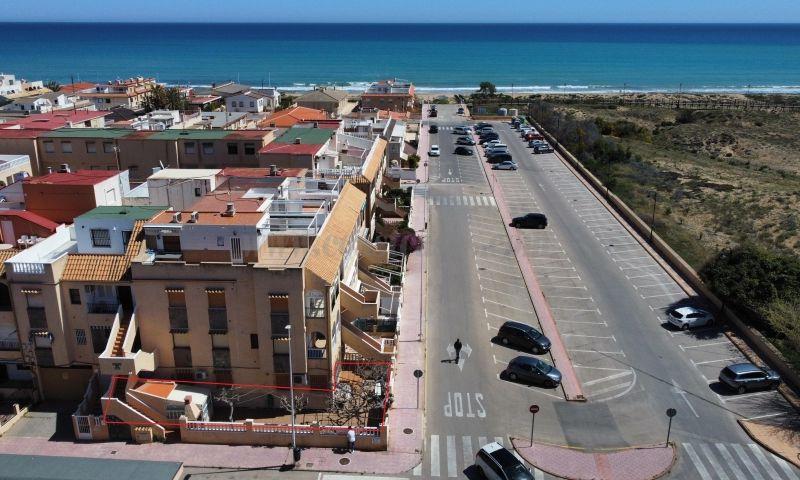 For sale of chalet in Torrevieja