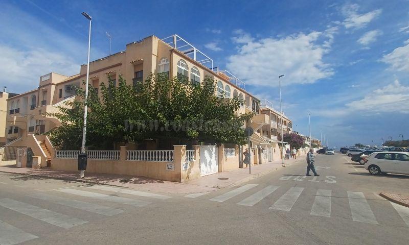 For sale of chalet in Torrevieja