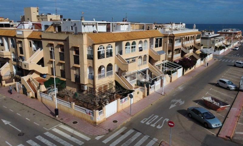 For sale of chalet in Torrevieja