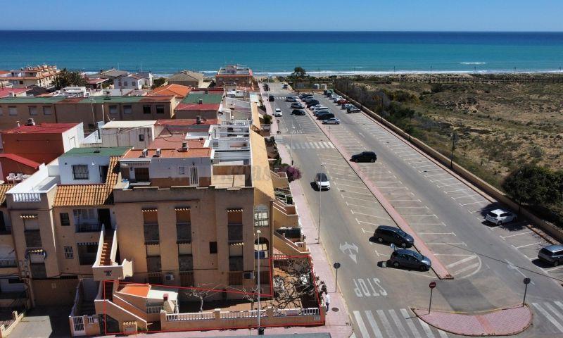 For sale of chalet in Torrevieja