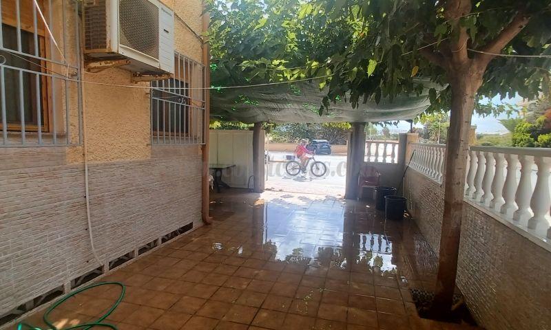 For sale of chalet in Torrevieja