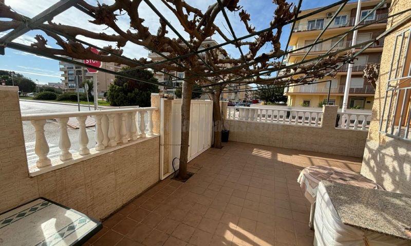 For sale of chalet in Torrevieja