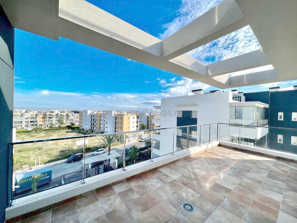 For sale of apartment in Orihuela Costa