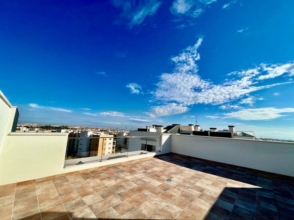 For sale of apartment in Orihuela Costa