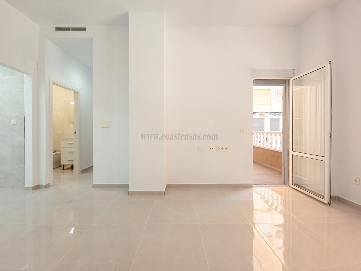 For sale of apartment in Torrevieja