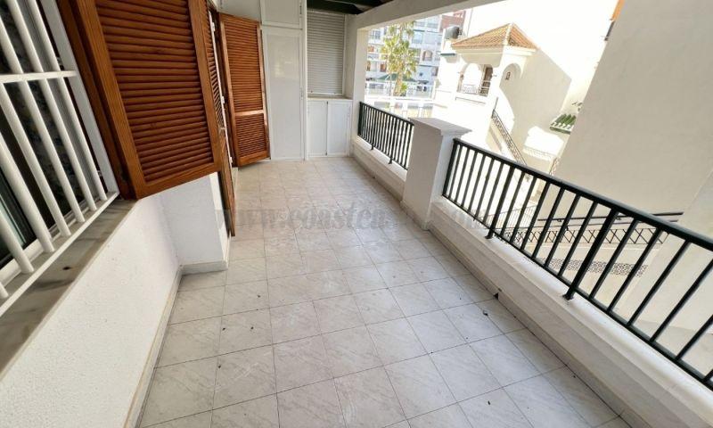 Продажа от

 Апартаменты на Torrevieja