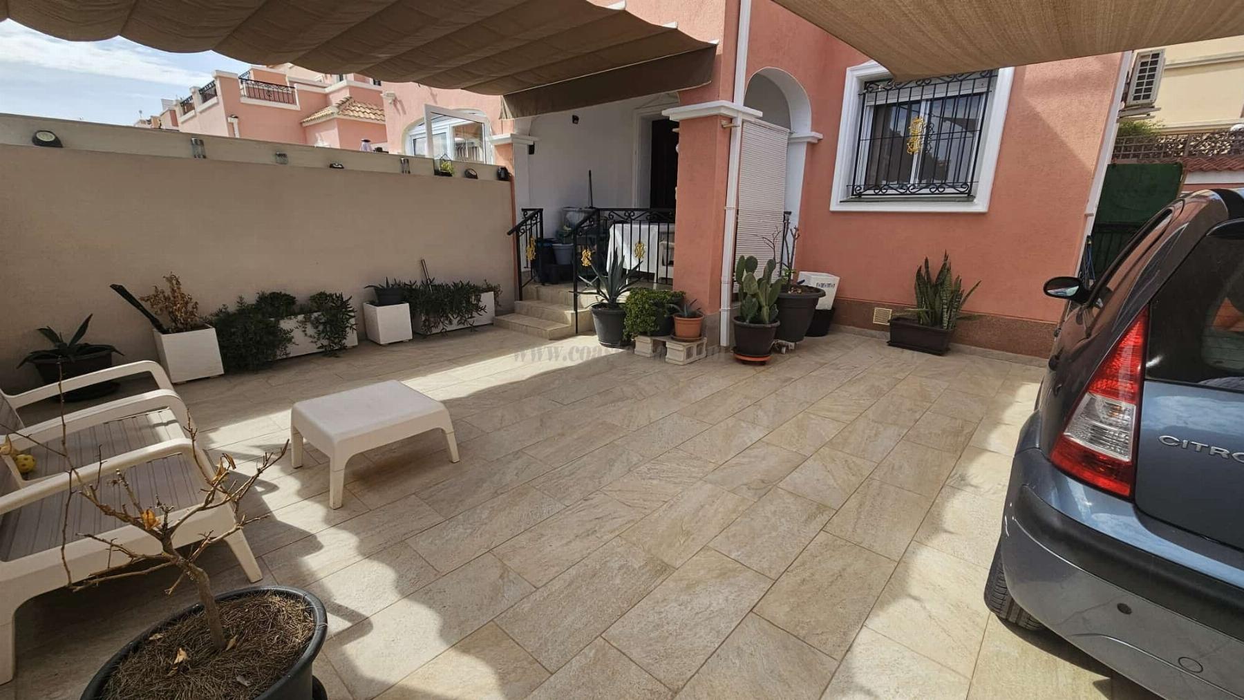For sale of chalet in Orihuela Costa