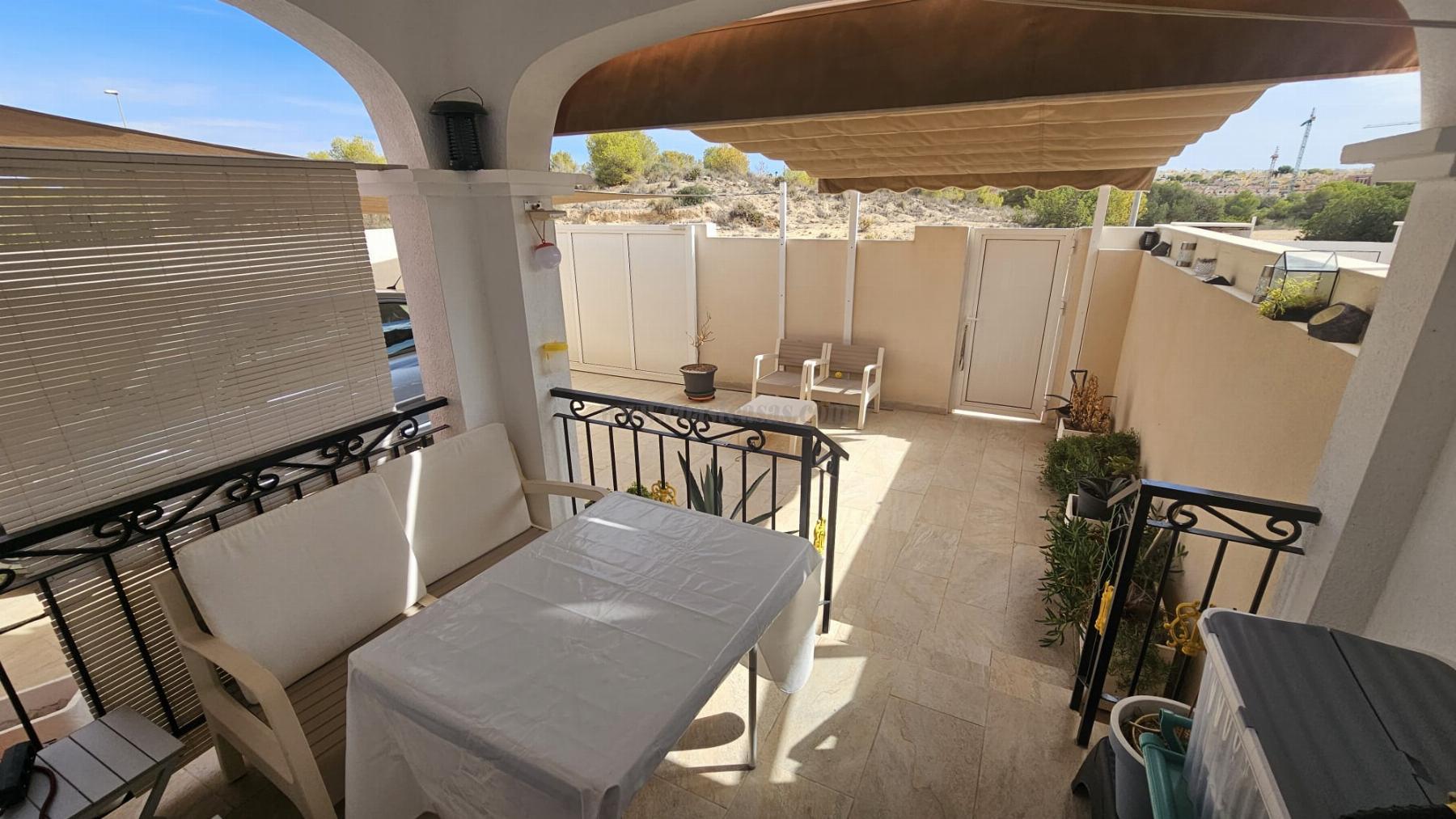 For sale of chalet in Orihuela Costa