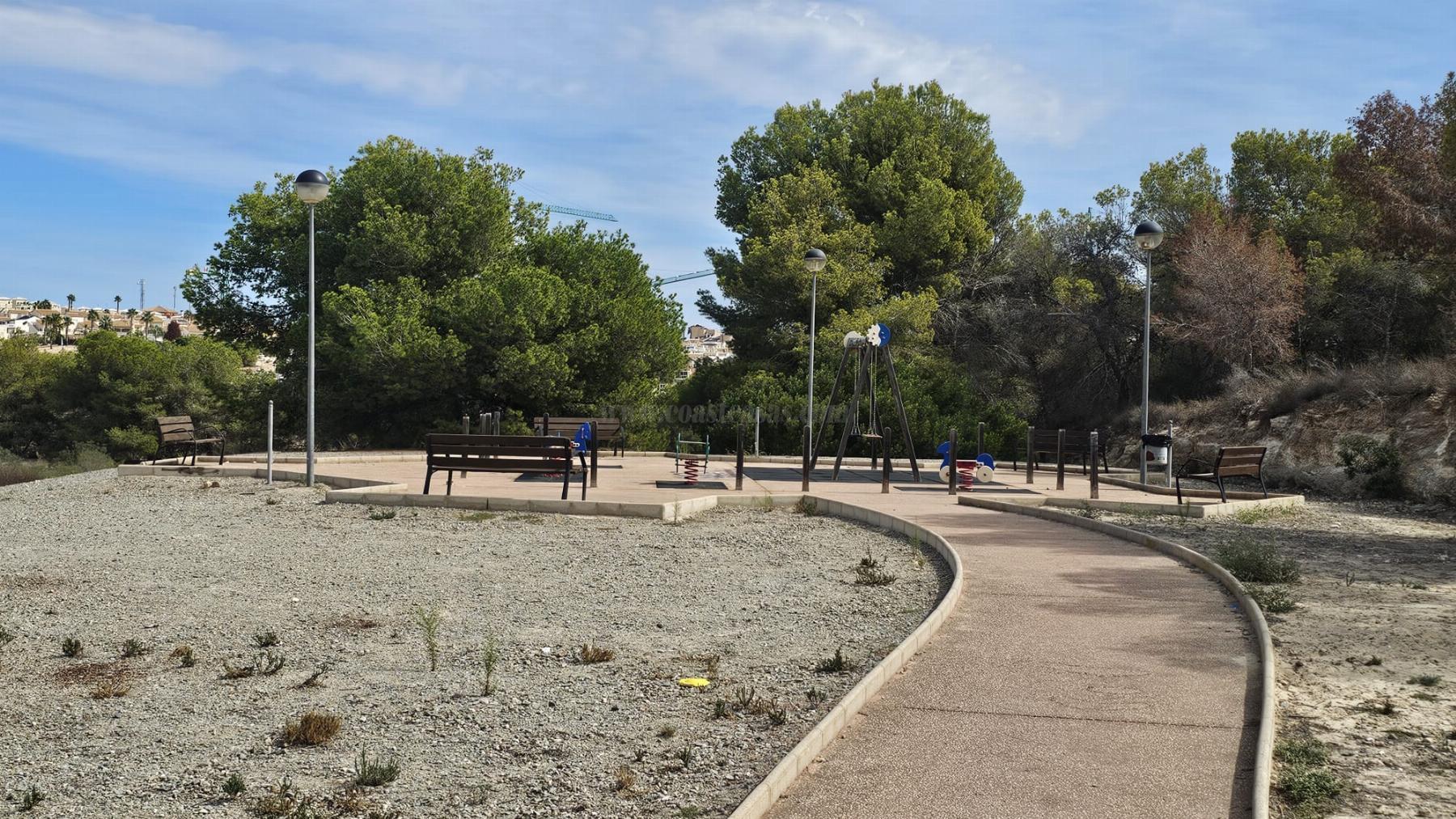 For sale of chalet in Orihuela Costa