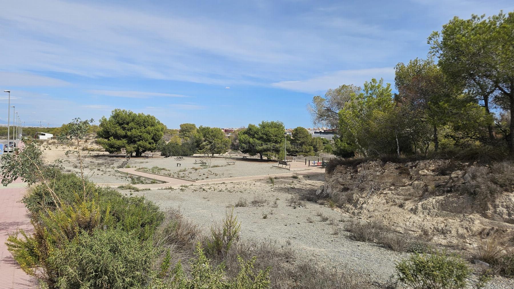 For sale of chalet in Orihuela Costa