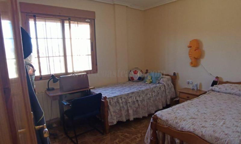 For sale of villa in 