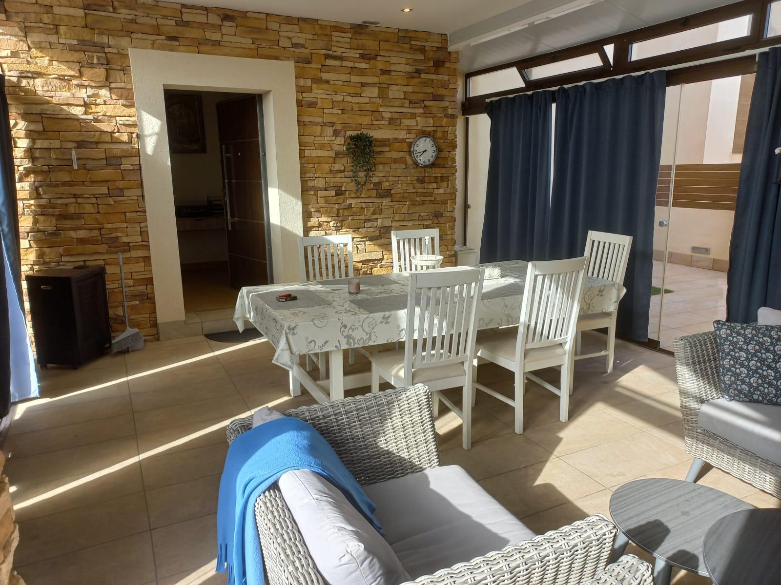 For sale of chalet in Torrevieja