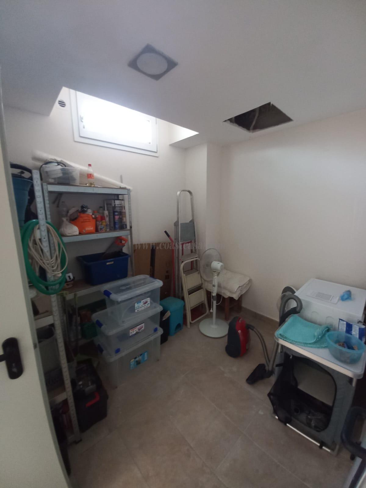 For sale of chalet in Torrevieja