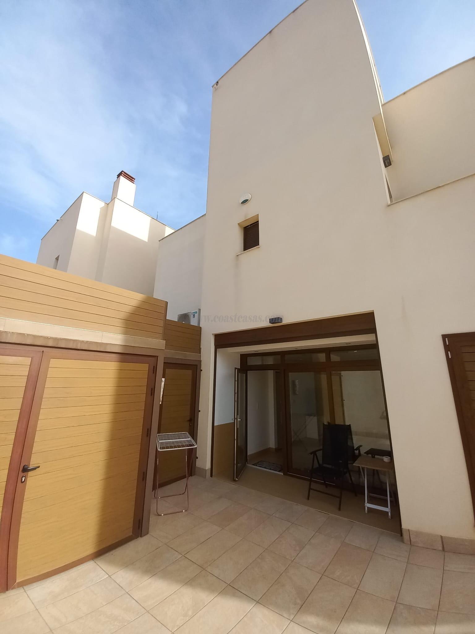 For sale of chalet in Torrevieja