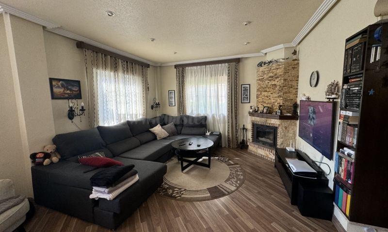 For sale of villa in Orihuela Costa
