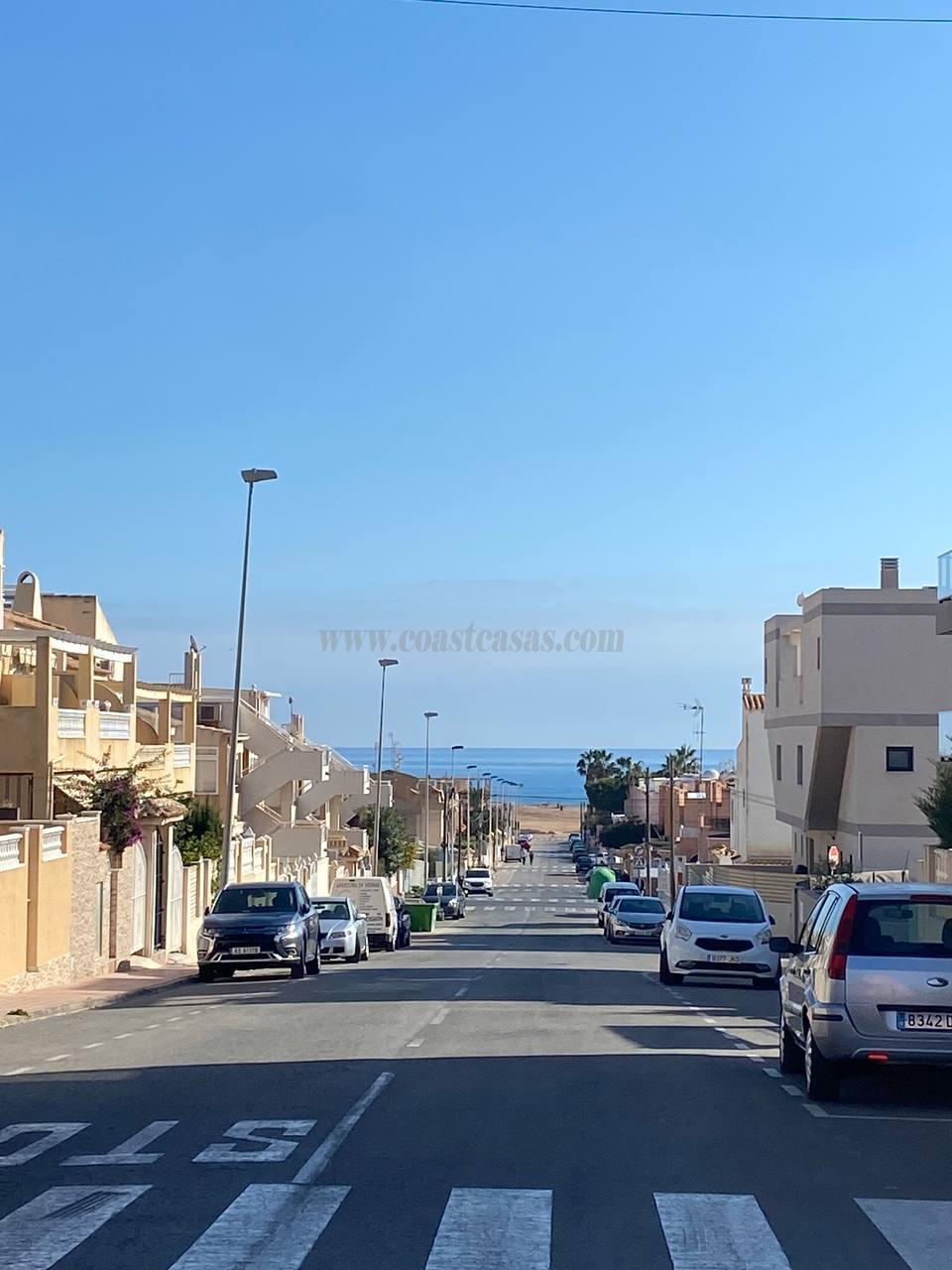 For sale of chalet in Torrevieja
