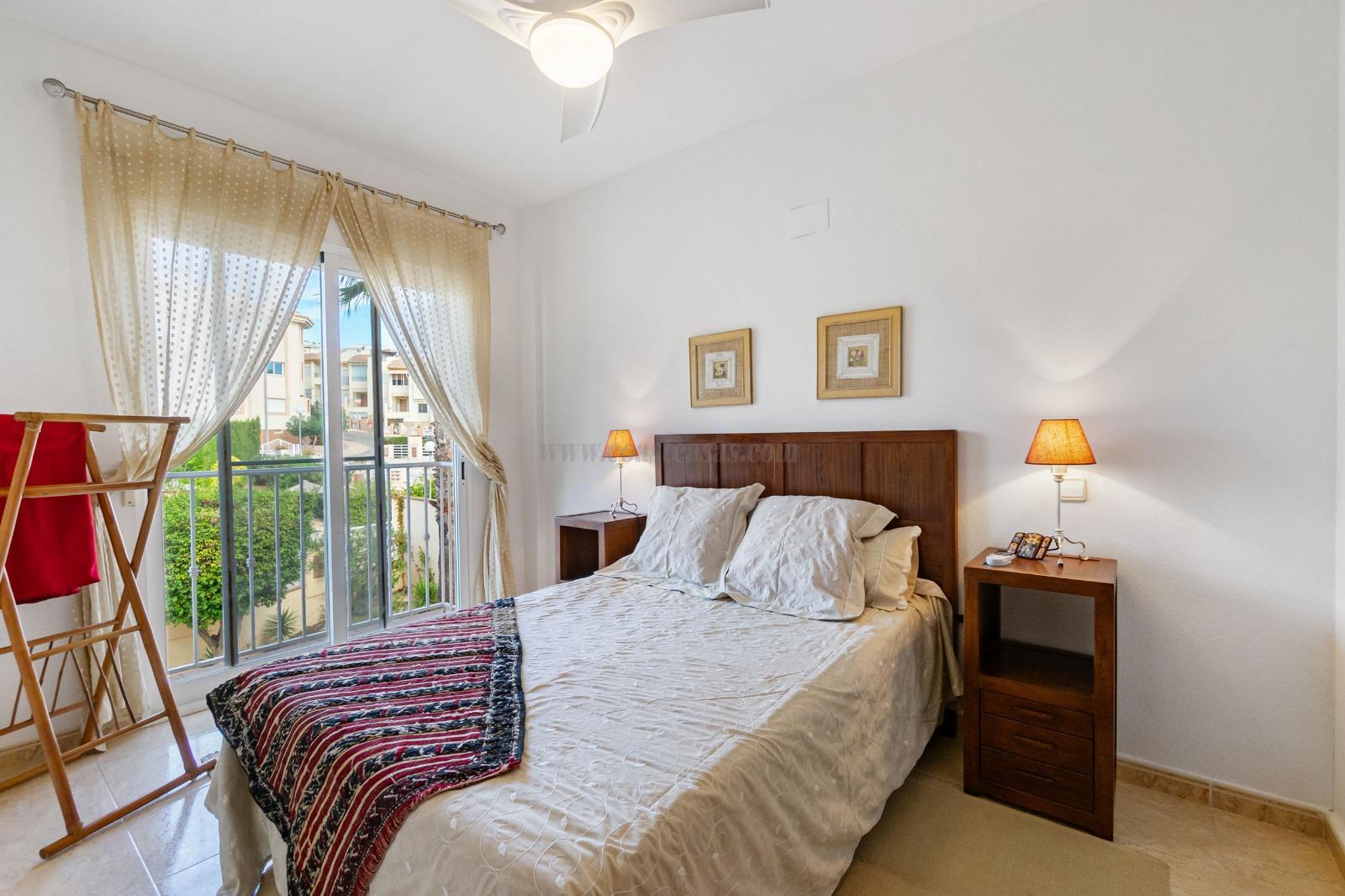 For sale of apartment in Orihuela Costa