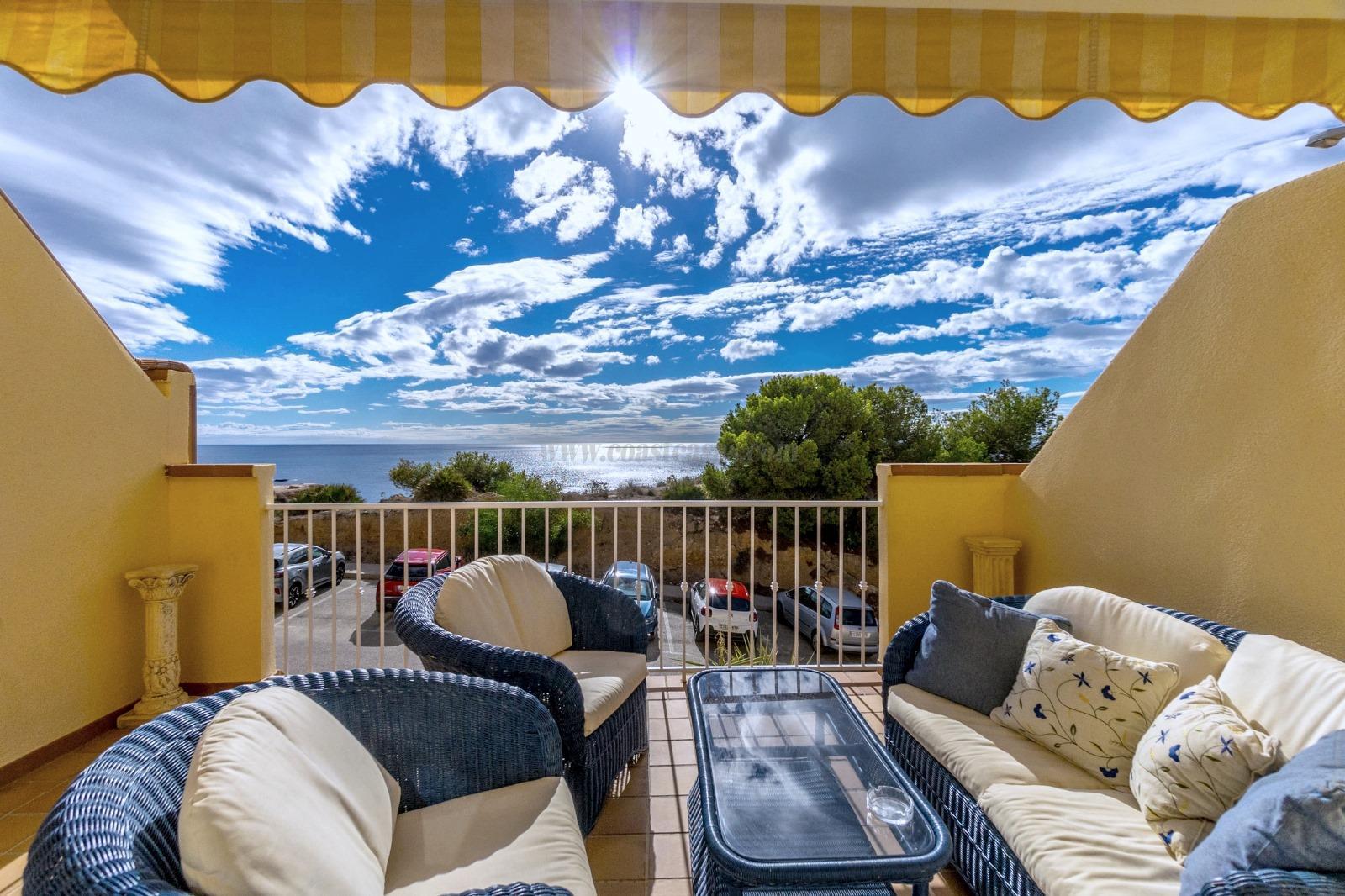 For sale of apartment in Orihuela Costa