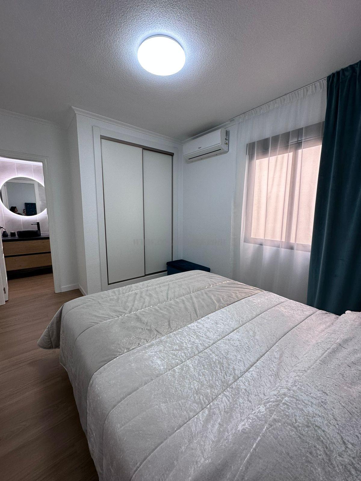 For sale of apartment in Torrevieja