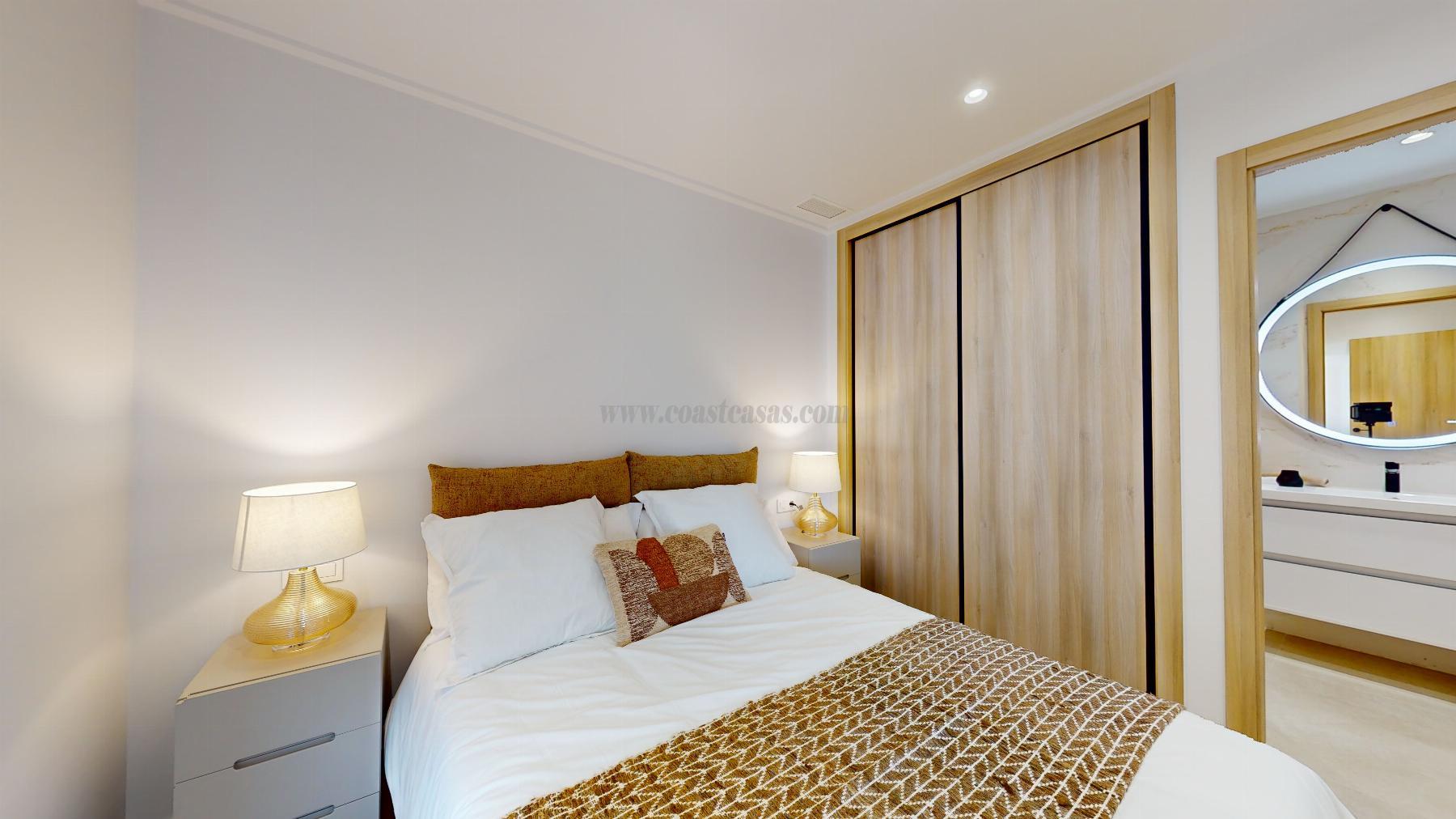 For sale of apartment in Guardamar del Segura