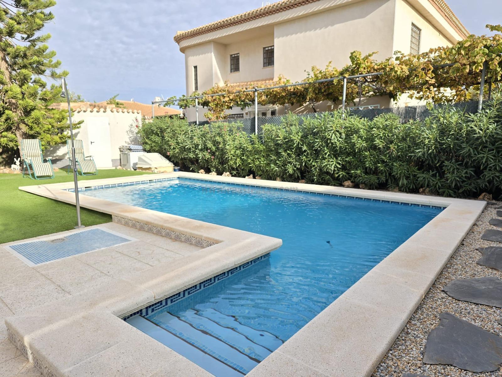 For sale of chalet in Orihuela Costa