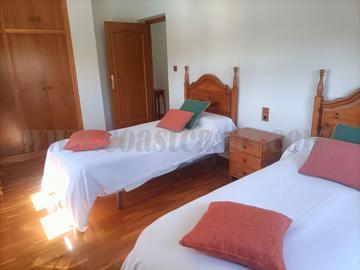 For sale of villa in Elche