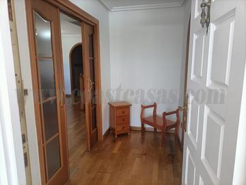For sale of villa in Elche