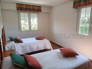 For sale of villa in Elche