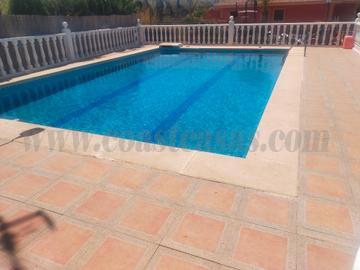 For sale of villa in Elche