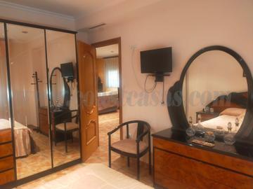 For sale of villa in Elche