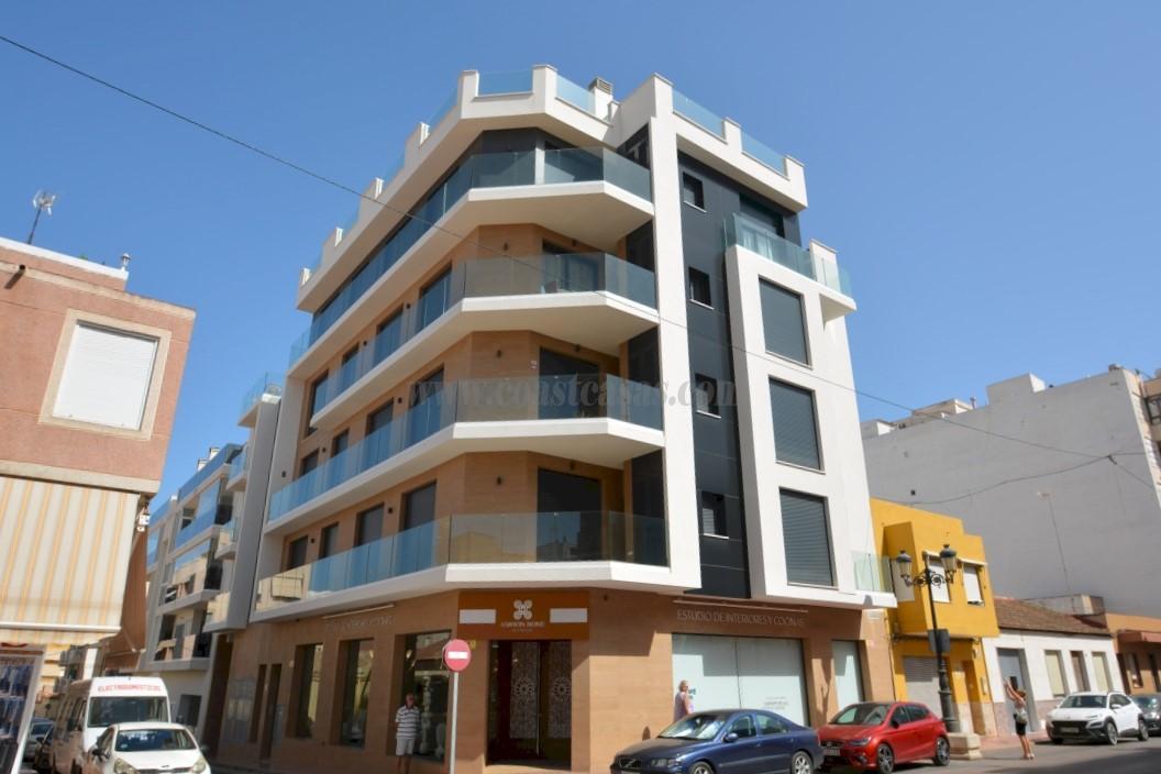 Sprzedaż z apartament w Guardamar del Segura