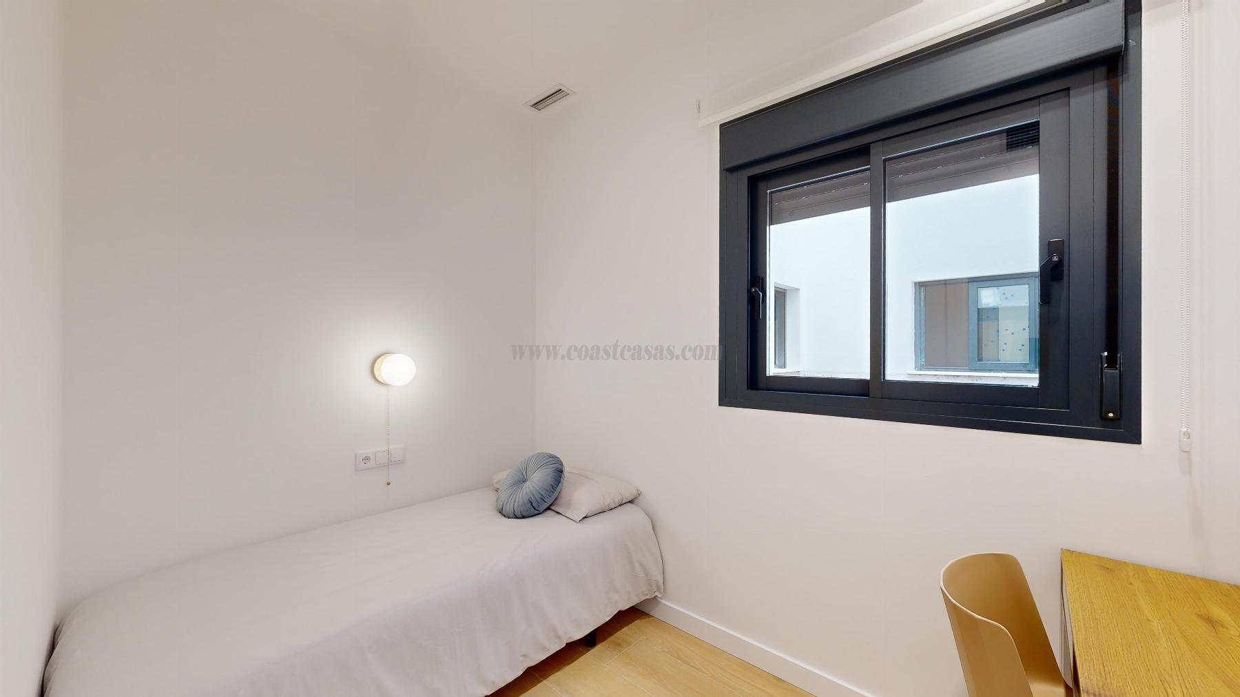 For sale of apartment in Guardamar del Segura