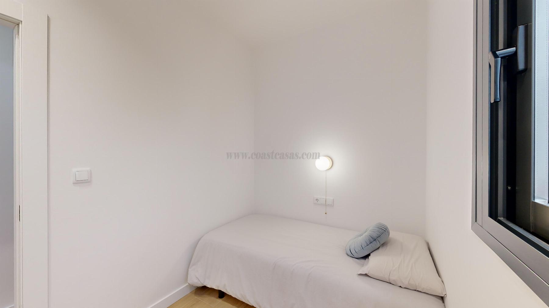 For sale of apartment in Guardamar del Segura