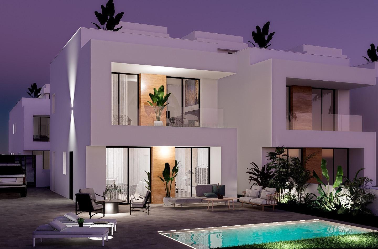 For sale of chalet in Orihuela Costa