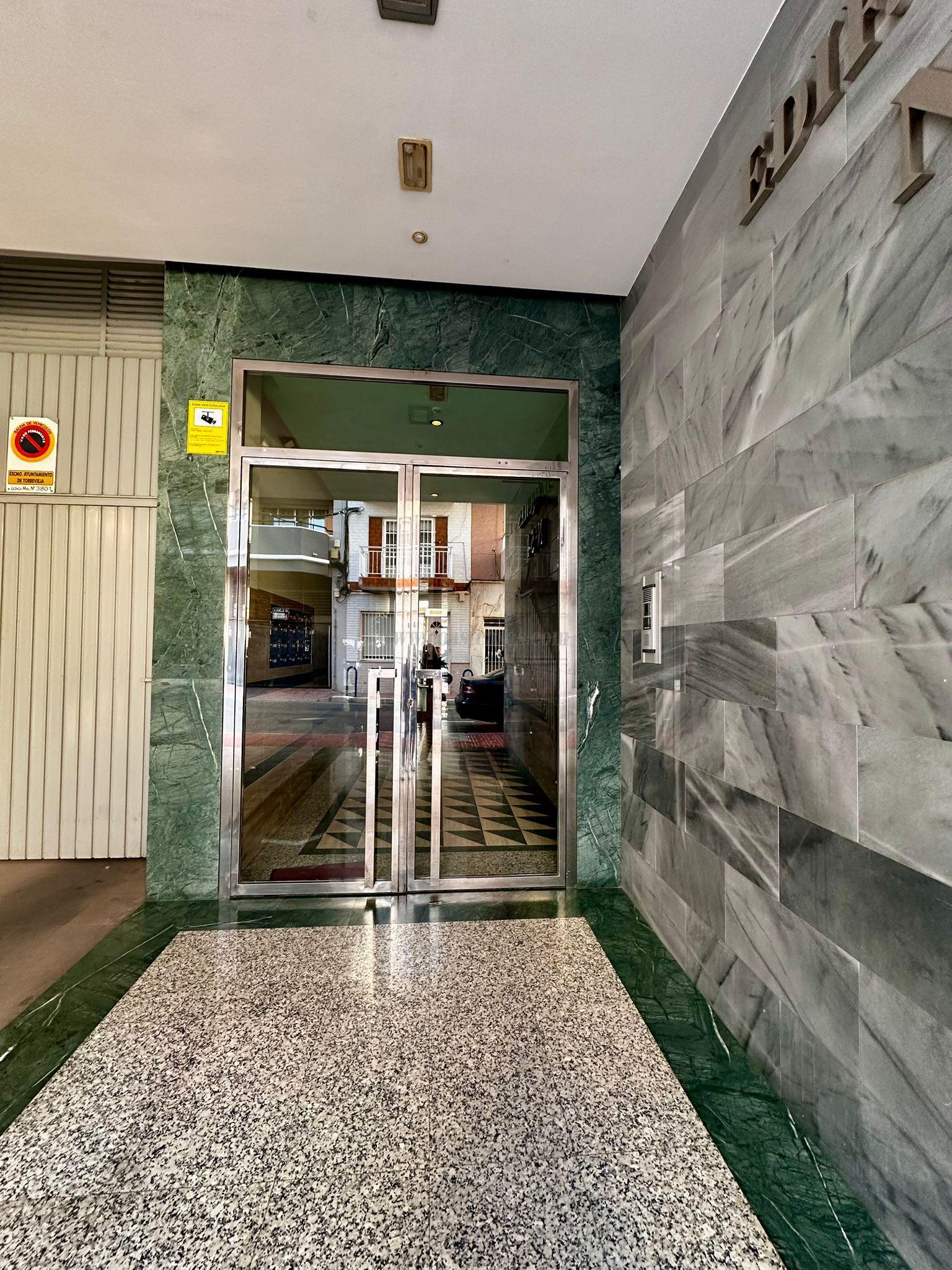 For sale of apartment in Torrevieja