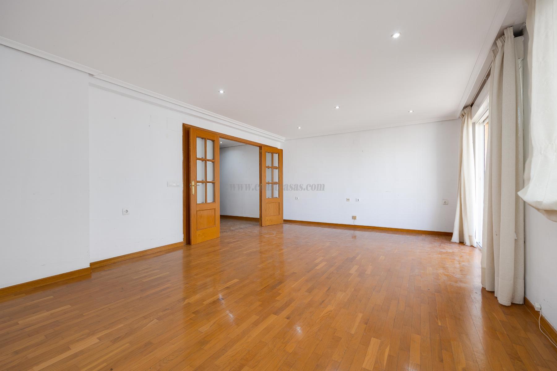 Zu verkaufen von appartement in
 Torrevieja