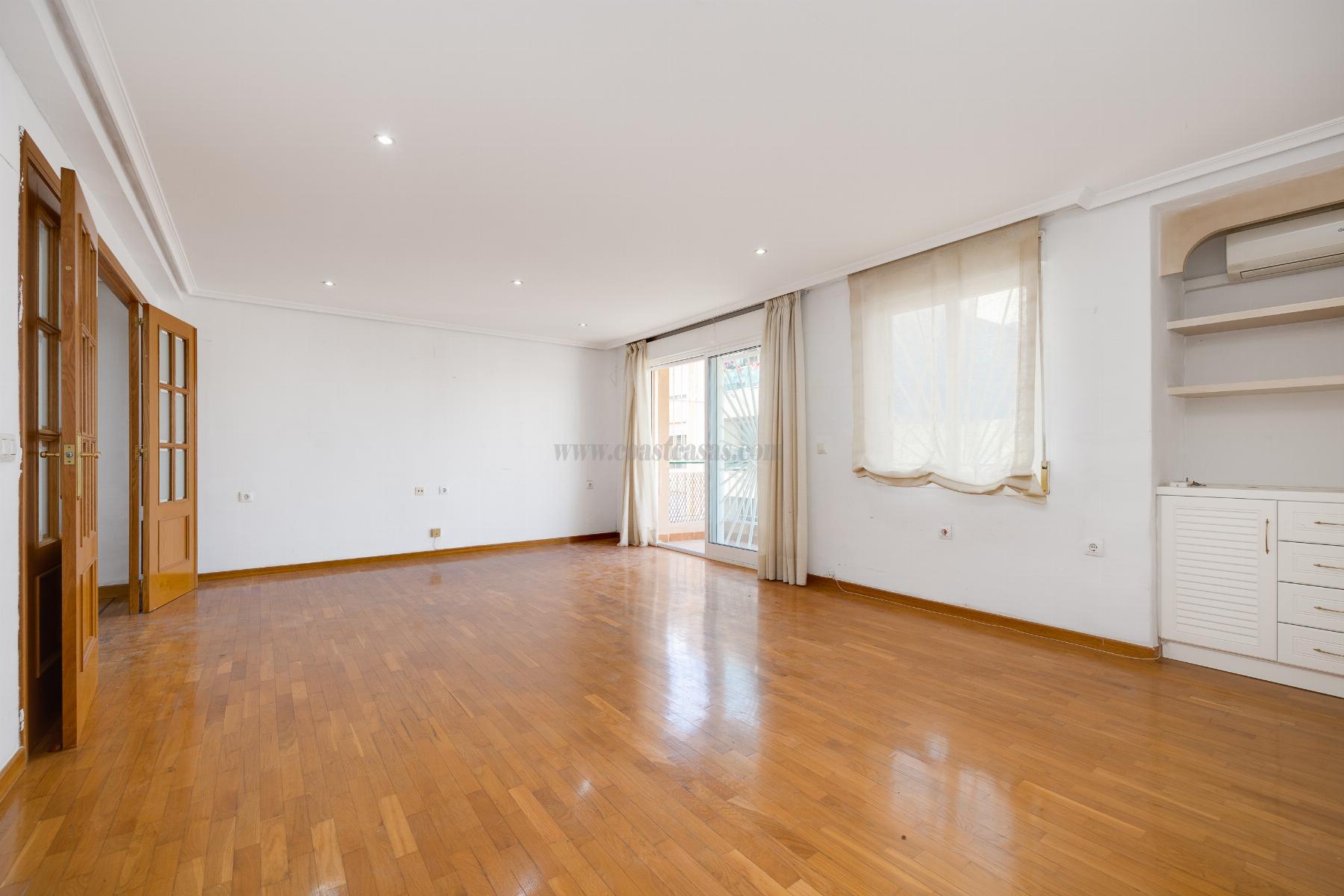 For sale of apartment in Torrevieja