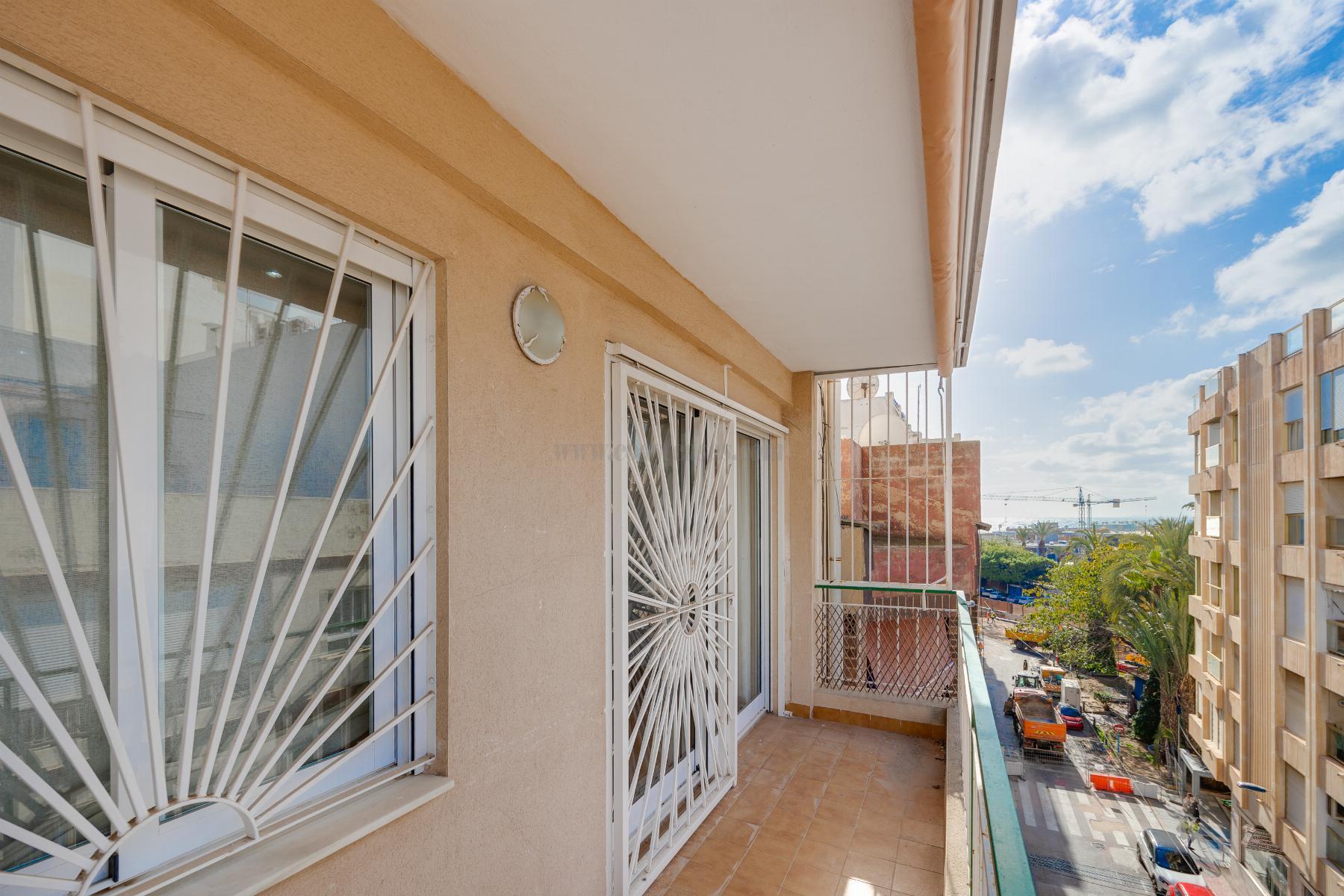 Zu verkaufen von appartement in
 Torrevieja