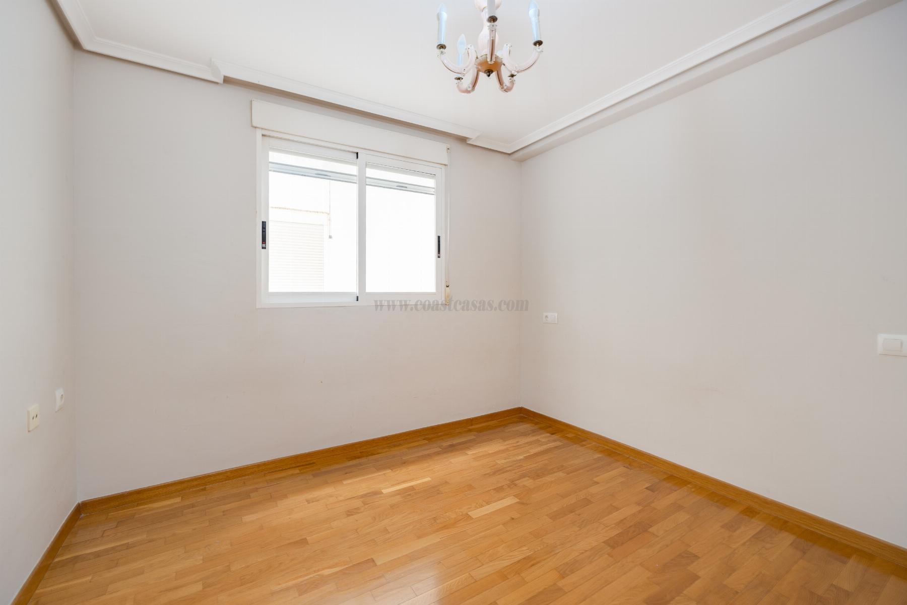 Zu verkaufen von appartement in
 Torrevieja