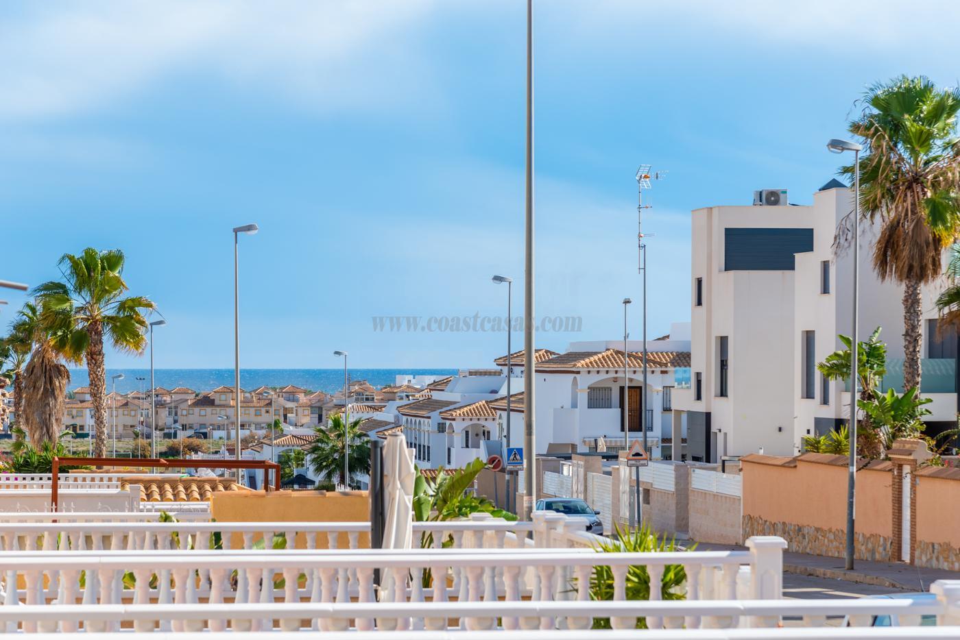 Zu verkaufen von appartement in
 Orihuela Costa