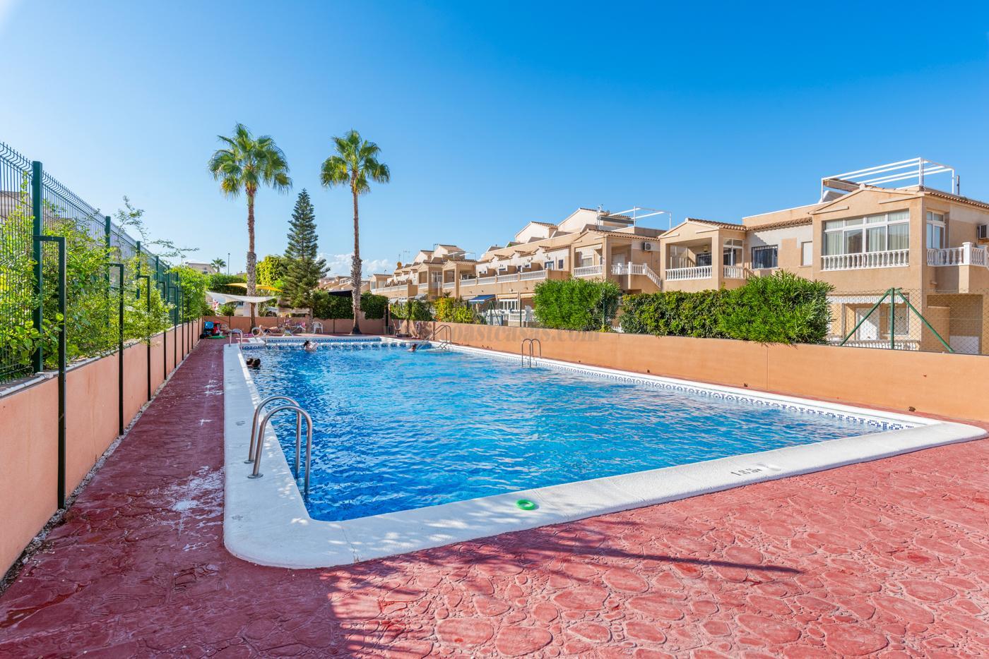 Zu verkaufen von appartement in
 Orihuela Costa