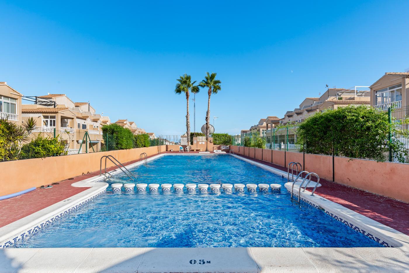 Zu verkaufen von appartement in
 Orihuela Costa