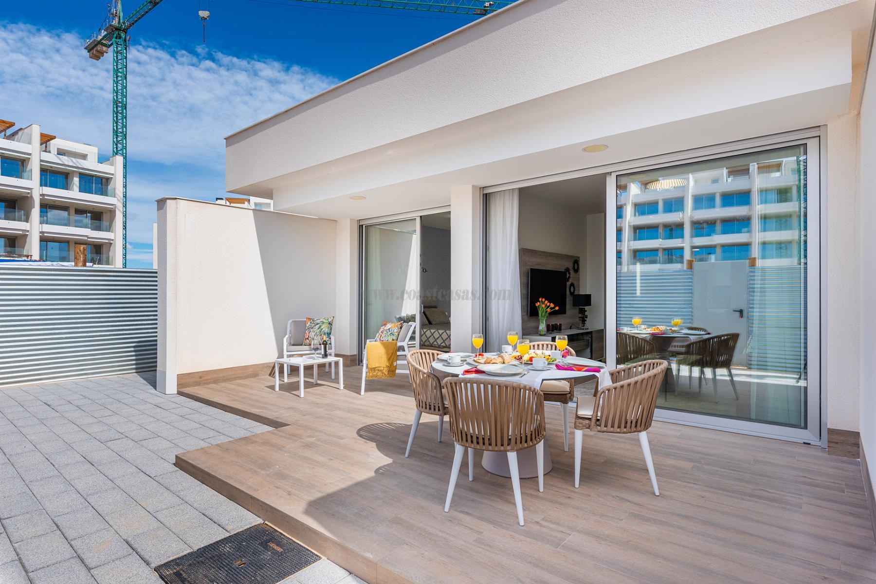 For sale of penthouse in Orihuela Costa