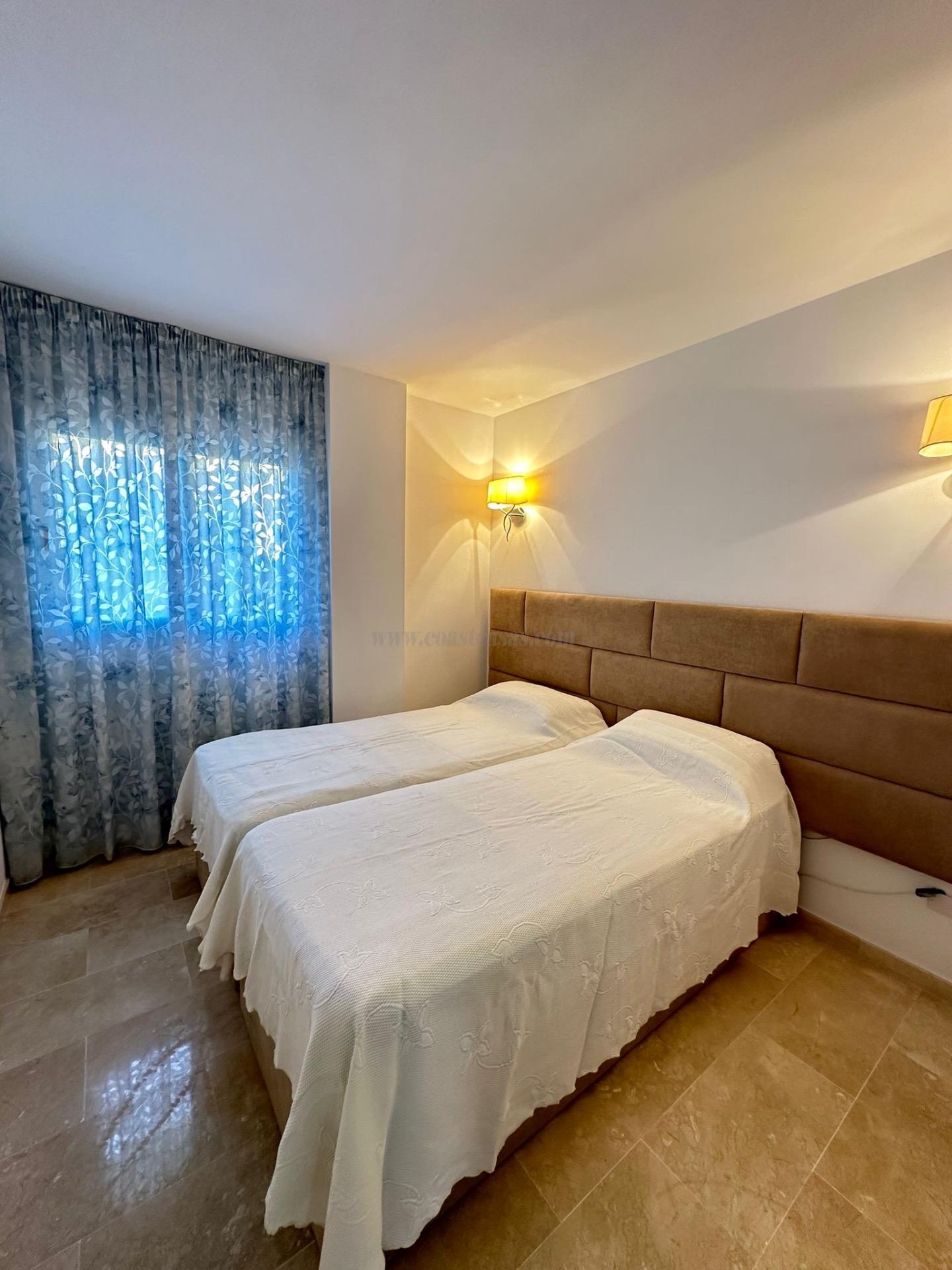 For sale of apartment in Orihuela Costa