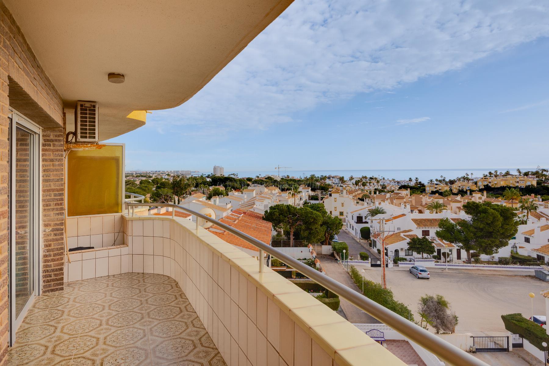 For sale of apartment in Orihuela Costa
