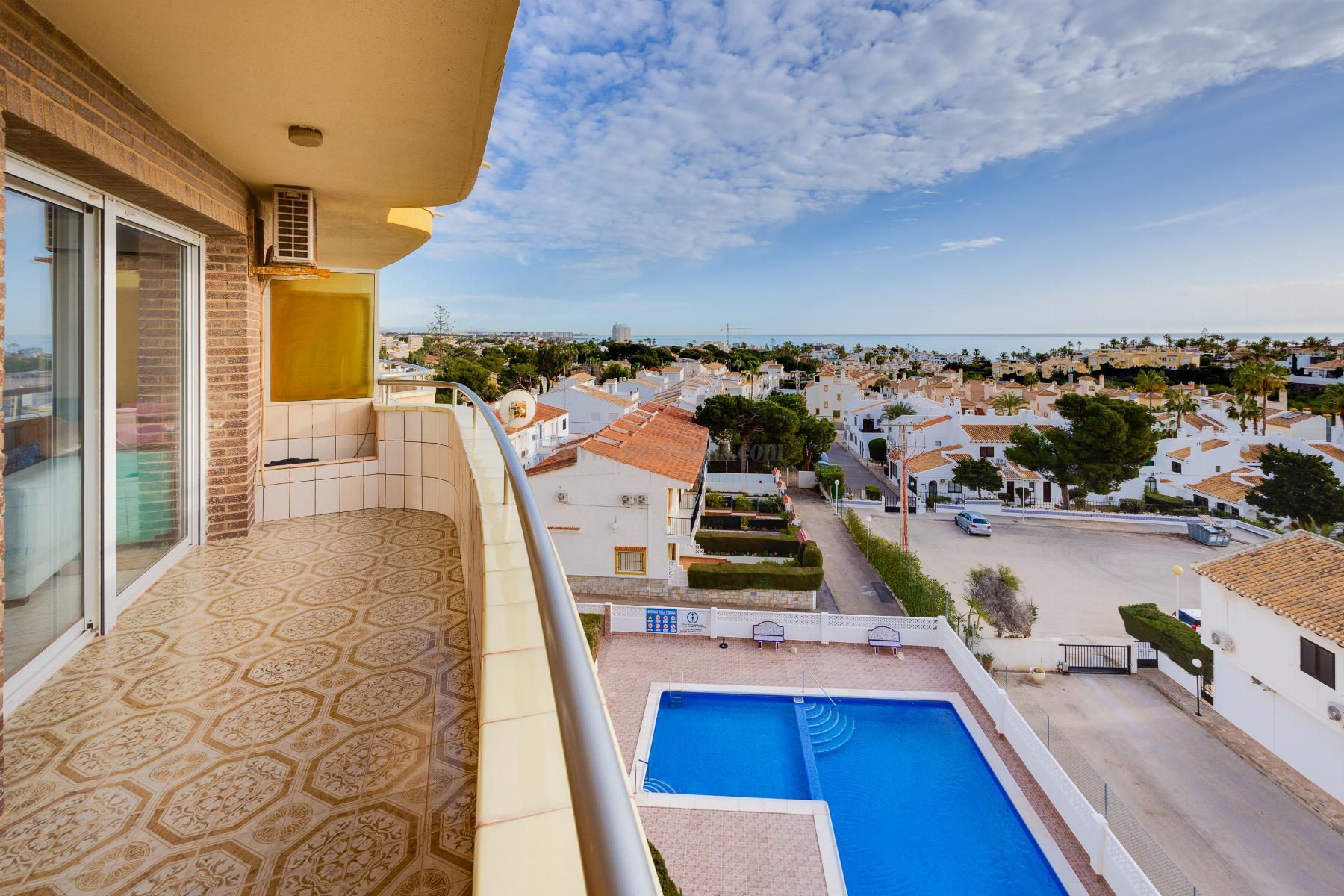 For sale of apartment in Orihuela Costa