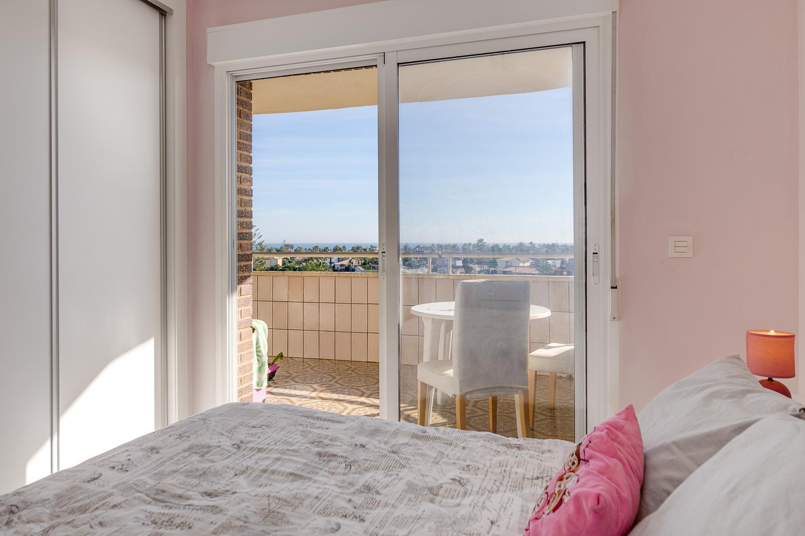 For sale of apartment in Orihuela Costa